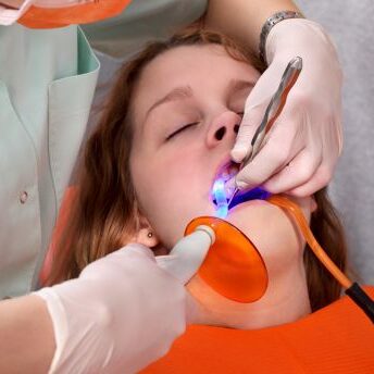 interventi parodontologia laser milano